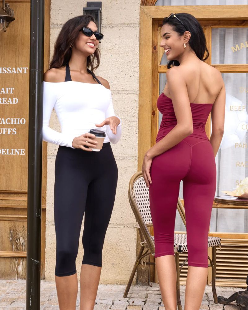High-Waisted No-Front-Seam Scrunch Capri Leggings